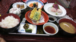 稚加榮 和定食.jpg