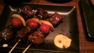 弥七 和牛さがり串.jpg
